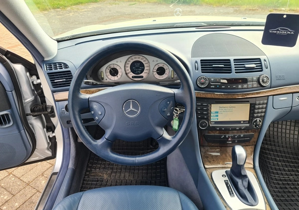 Mercedes-Benz Klasa E cena 31300 przebieg: 284000, rok produkcji 2006 z Świdnik małe 121